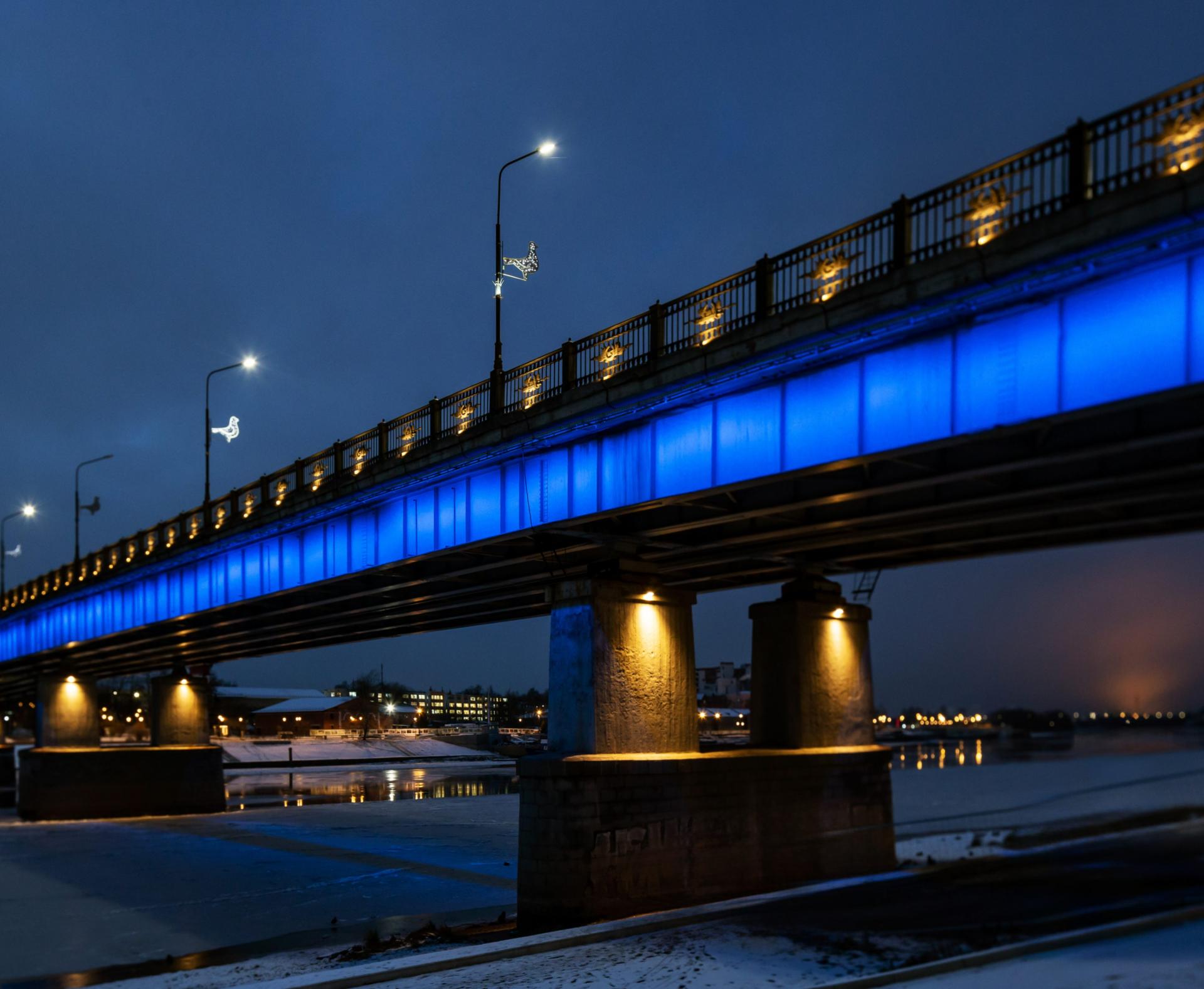 Мост Александра Невского - освещение моста, Великий Новгород, 2022