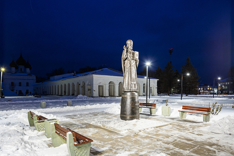 Памятник Святителю Николаю